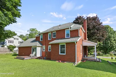 96 E Housatonic St, Pittsfield, MA 01201 - Photo 37