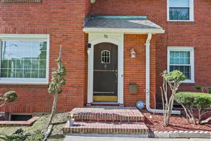 96 E Housatonic St, Pittsfield, MA 01201 - Photo 3