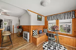 20 Cromwell Ave, Pittsfield, MA 01201 - Photo 13