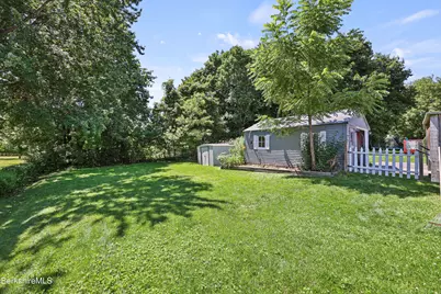 20 Cromwell Ave, Pittsfield, MA 01201 - Photo 27