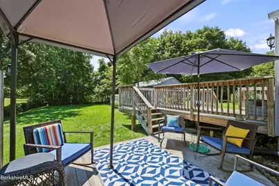 20 Cromwell Ave, Pittsfield, MA 01201 - Photo 23
