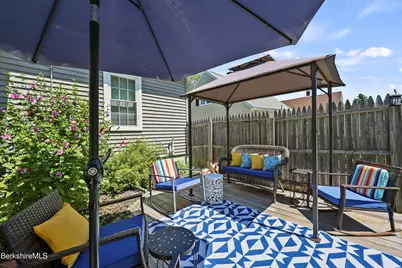 20 Cromwell Ave, Pittsfield, MA 01201 - Photo 25