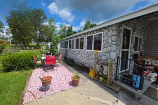 3 Iroquois Dr, North Adams, MA 01247 - Photo 19