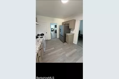 25 Root Place #25-27, Pittsfield, MA 01201 - Photo 13