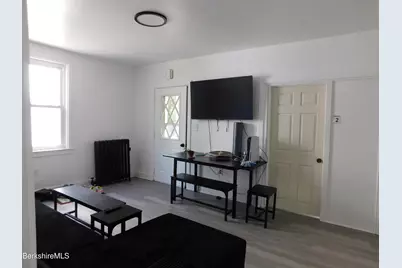 25 Root Place #25-27, Pittsfield, MA 01201 - Photo 11