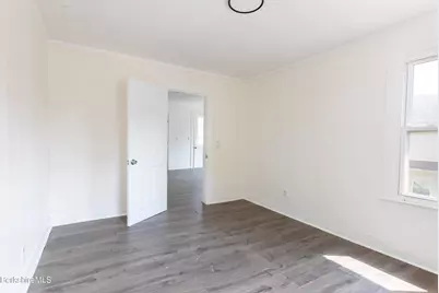 141 Dewey Ave, Pittsfield, MA 01201 - Photo 19