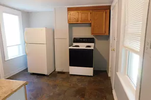 120 Danforth Ave, Pittsfield, MA 01201 - Photo 9