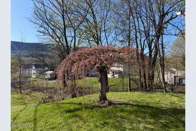 70 Lime St, Adams, MA 01220 - Photo 19
