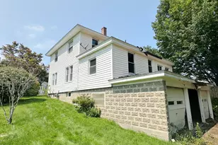 14 Summit Ave, Pittsfield, MA 01201 - Photo 5