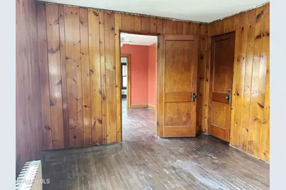 14 Summit Ave, Pittsfield, MA 01201 - Photo 11