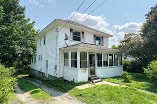 14 Summit Ave, Pittsfield, MA 01201 - Photo 1