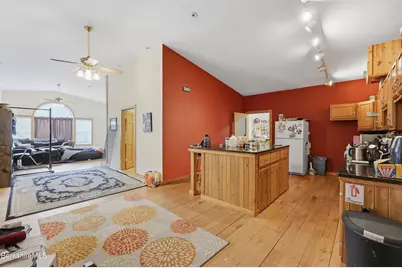 560 S Main St, Sheffield, MA 01257 - Photo 19