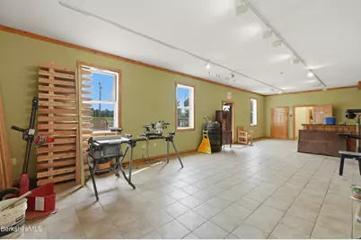 560 S Main St, Sheffield, MA 01257 - Photo 15