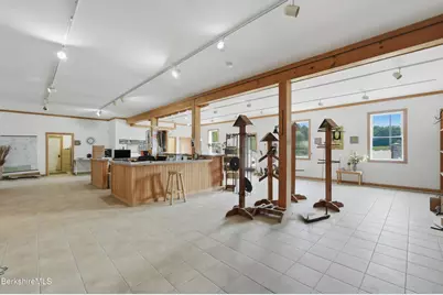 560 S Main St, Sheffield, MA 01257 - Photo 9