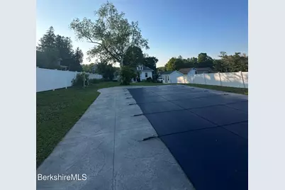 187 W Park St, Lee, MA 01238 - Photo 5
