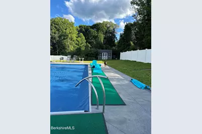 187 W Park St, Lee, MA 01238 - Photo 3
