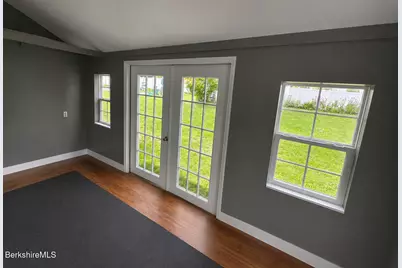 187 W Park St, Lee, MA 01238 - Photo 45