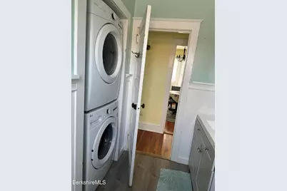 187 W Park St, Lee, MA 01238 - Photo 21