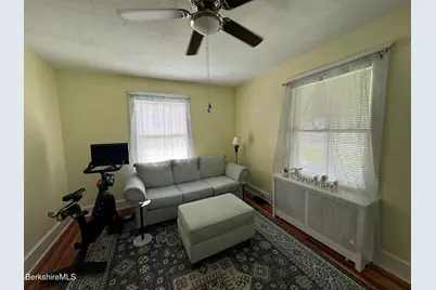 187 W Park St, Lee, MA 01238 - Photo 11