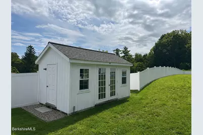 187 W Park St, Lee, MA 01238 - Photo 11
