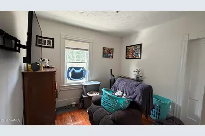 31-33 Mill St, Adams, MA 01220 - Photo 11