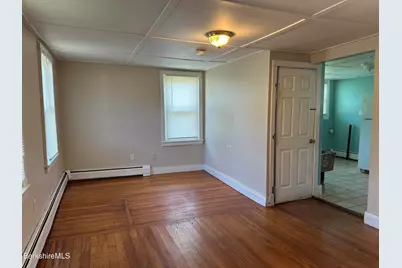 310-314 Wahconah St, Pittsfield, MA 01201 - Photo 9