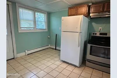 310-314 Wahconah St, Pittsfield, MA 01201 - Photo 11