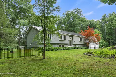 128 Rannapo Rd, Sheffield, MA 01257 - Photo 3