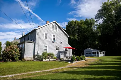 12 Mountain St, Great Barrington, MA 01230 - Photo 39