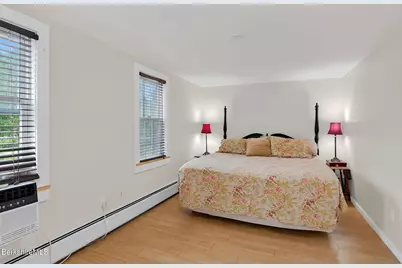 12 Mountain St, Great Barrington, MA 01230 - Photo 29