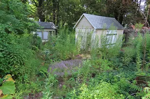 15 Meadow St, Adams, MA 01220 - Photo 25