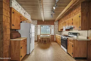 62 Watson St, Pittsfield, MA 01201 - Photo 3