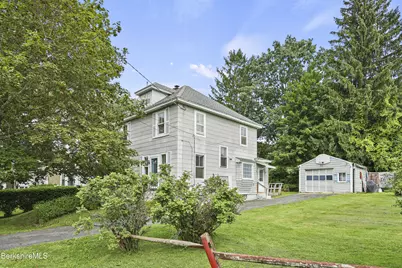 62 Watson St, Pittsfield, MA 01201 - Photo 1