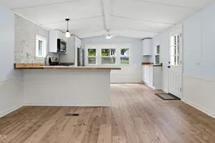 10 Alice Dr, Hinsdale, MA 01235 - Photo 5