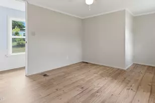 10 Alice Dr, Hinsdale, MA 01235 - Photo 11