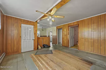 16 Holmes Rd, Hinsdale, MA 01235 - Photo 7