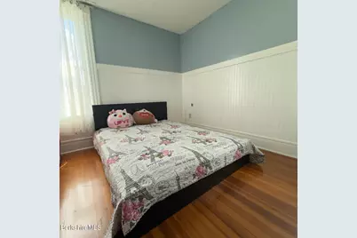 77 Onota St, Pittsfield, MA 01201 - Photo 23