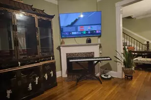 77 Onota St, Pittsfield, MA 01201 - Photo 11