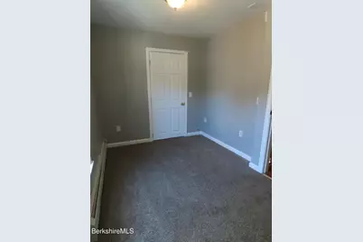 19 Pine St, Adams, MA 01220 - Photo 21