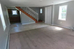 19 Pine St, Adams, MA 01220 - Photo 15