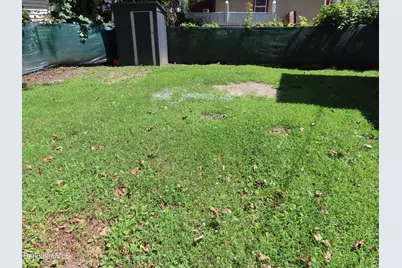 19 Pine St, Adams, MA 01220 - Photo 5
