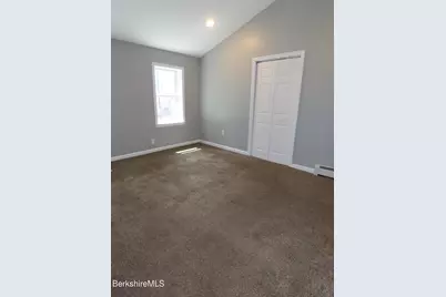 19 Pine St, Adams, MA 01220 - Photo 17