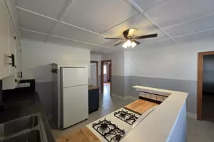 75 N Summer St, Adams, MA 01220 - Photo 5