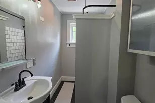 75 N Summer St, Adams, MA 01220 - Photo 11