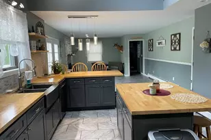16 Juliana Dr, Pittsfield, MA 01201 - Photo 11