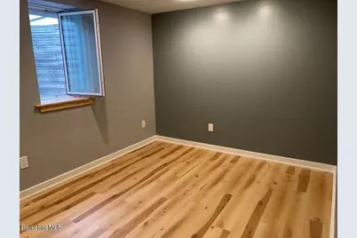 16 Juliana Dr, Pittsfield, MA 01201 - Photo 33