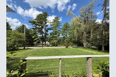 10 Mahkeenac Terr, Stockbridge, MA 01262 - Photo 9