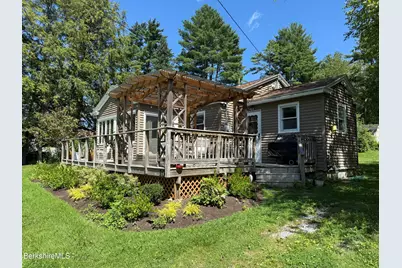 10 Mahkeenac Terr, Stockbridge, MA 01262 - Photo 17
