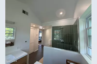 10 Mahkeenac Terr, Stockbridge, MA 01262 - Photo 39