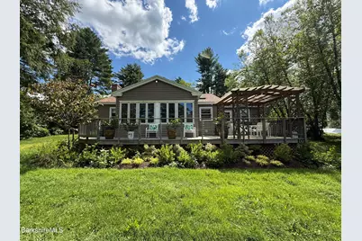 10 Mahkeenac Terr, Stockbridge, MA 01262 - Photo 3